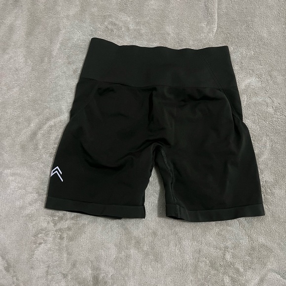 Oner Active Effortless Shorts - Picture 1 of 3